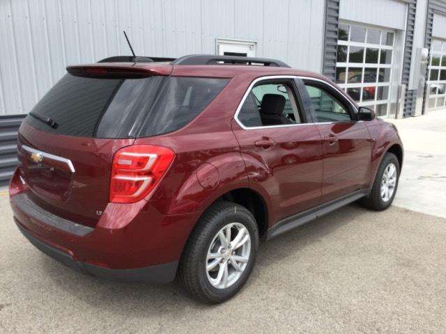 2017 Chevrolet Equinox FWD 4dr LT W/1lt